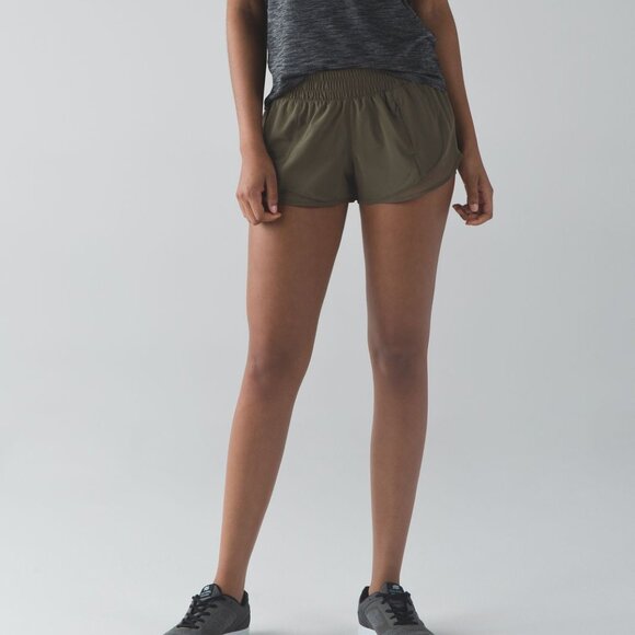 Lululemon | Beat the Heat Shorts - Picture 3 of 4